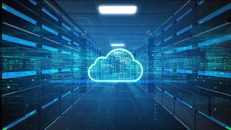 Icona di cloud in un data center